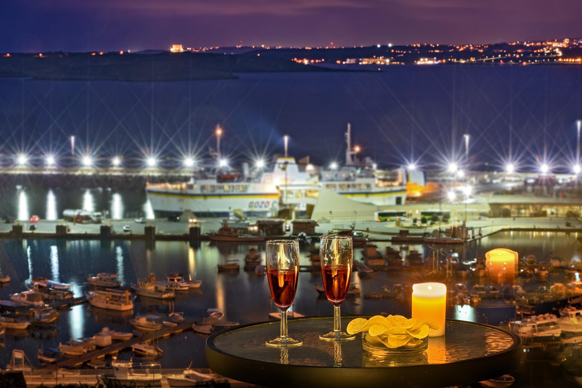 Grand Hotel Gozo Għajnsielem Esterno foto