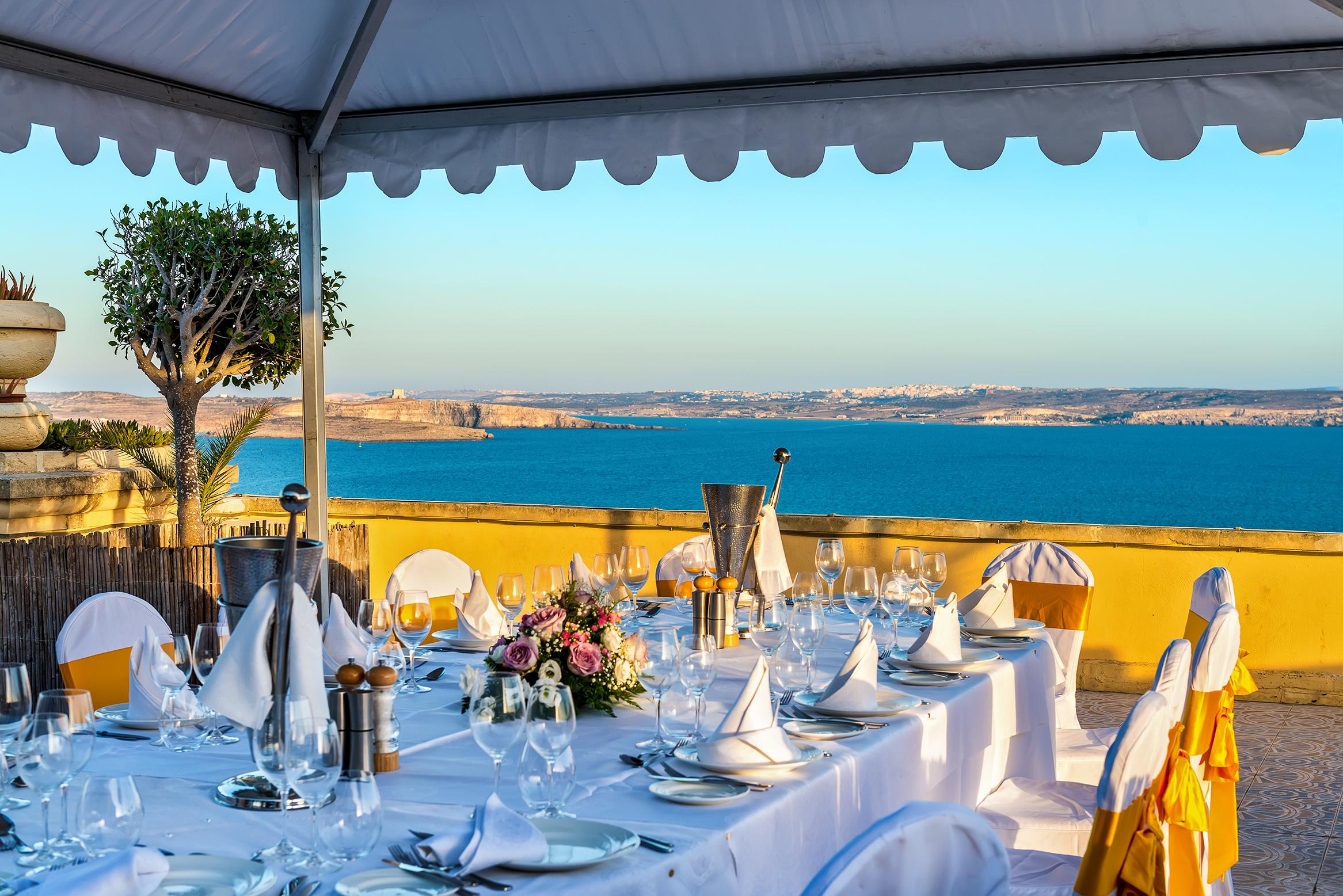 Grand Hotel Gozo Għajnsielem Esterno foto