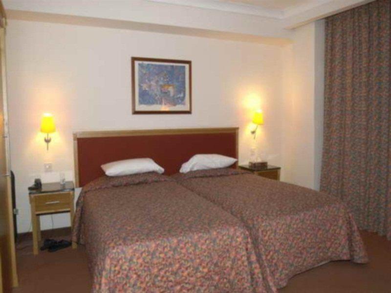 Grand Hotel Gozo Għajnsielem Esterno foto