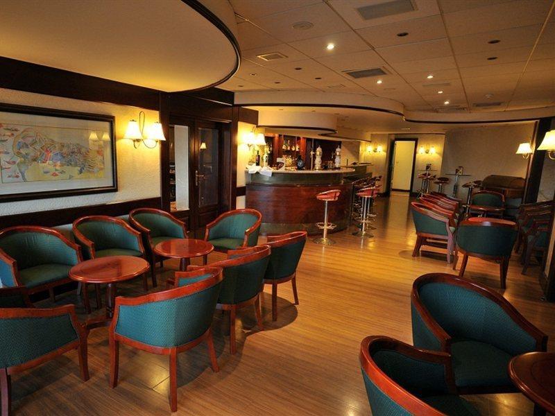 Grand Hotel Gozo Għajnsielem Esterno foto